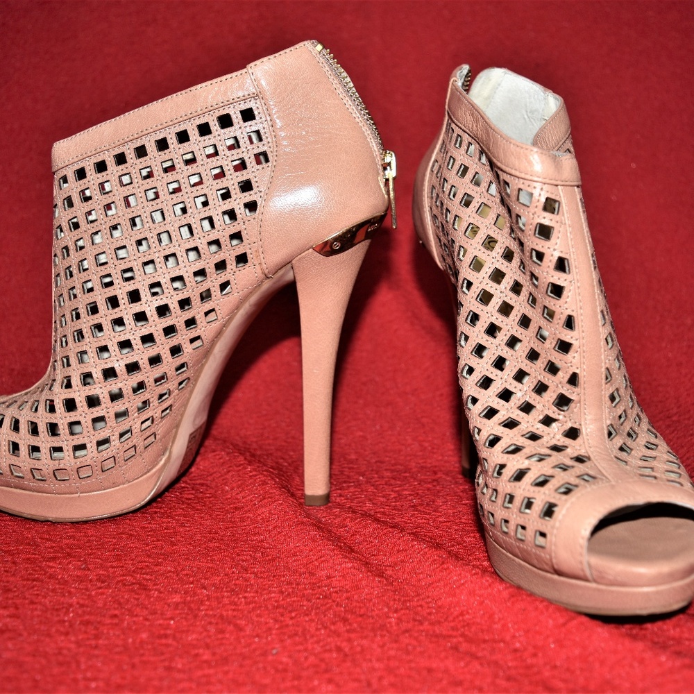 MICHAEL KORS | Open Toe Ankle Boots